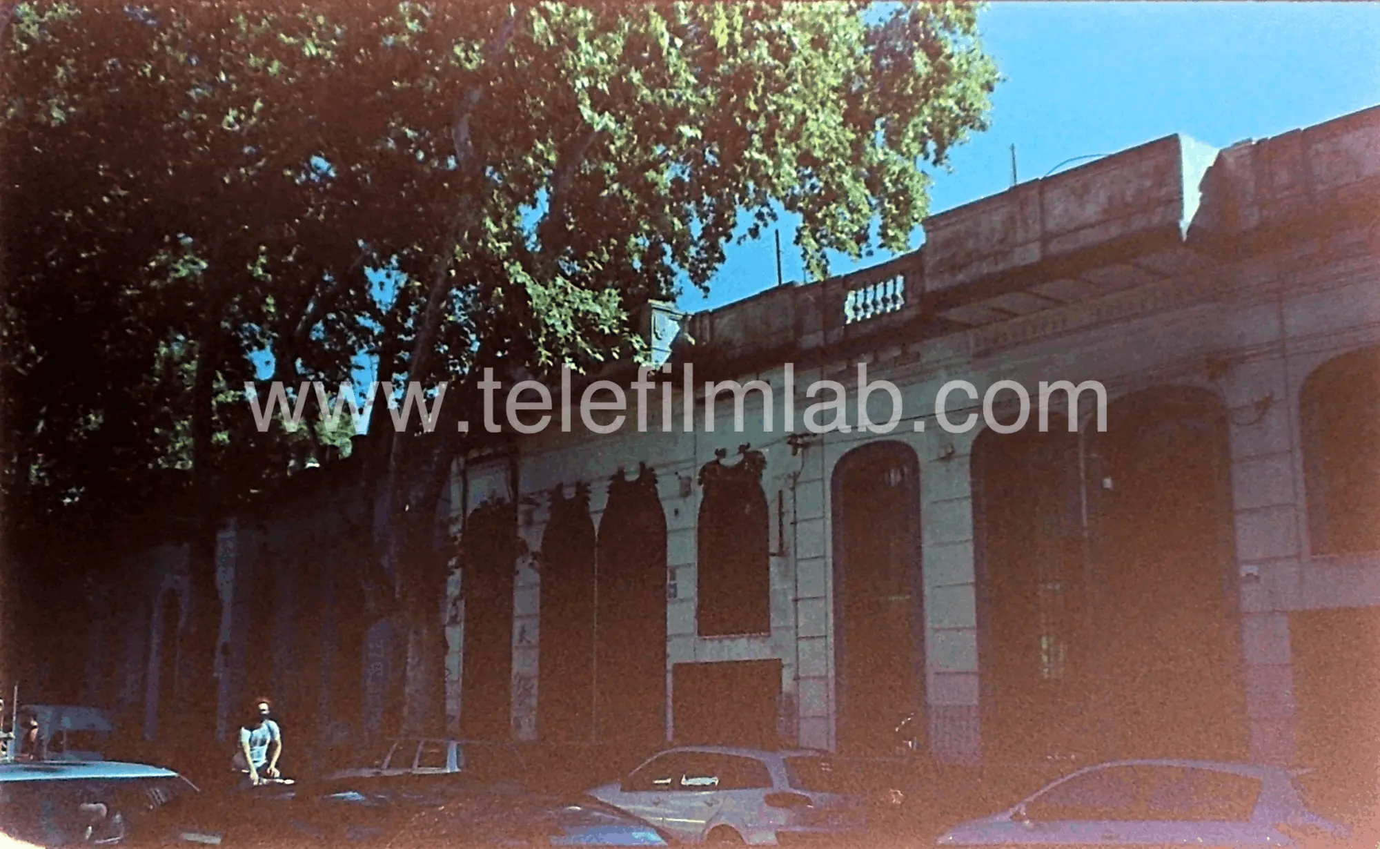 Película APS vencida entre 2004 y 2006. Revelada y digitalizada en 2021.